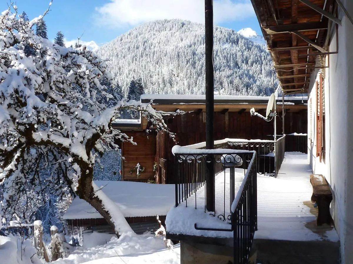Appart Spacieux Dans Chalet Traditionnel Avec Balcon Pour 5 Pers. A Areches-Beaufort - Fr-1-342-146 Beaufort (Savoie)