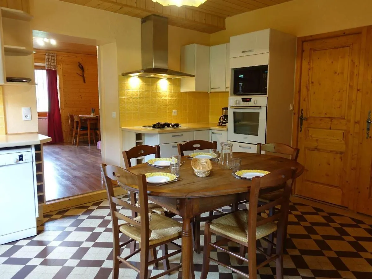 Apartment Appart Spacieux Dans Chalet Traditionnel Avec Balcon Pour 5 Pers. A Areches-Beaufort - Fr-1-342-146